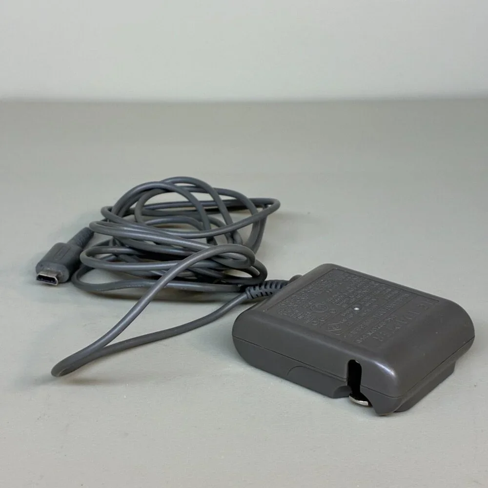 Nintendo DS Lite Wall Charger OEM Official AC Adapter Power Charging Cable Plug